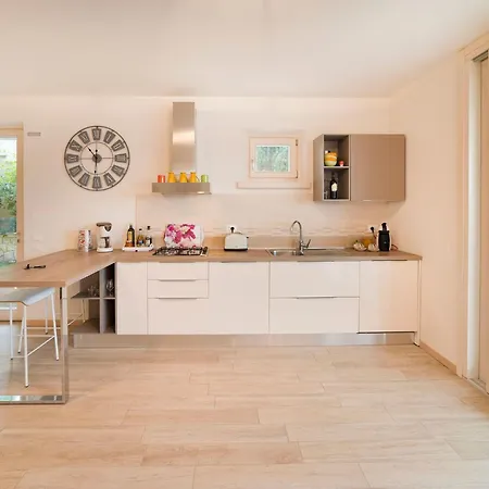 Apartament Flacher Sonnenaufgang By Interhome Torri Del Benaco